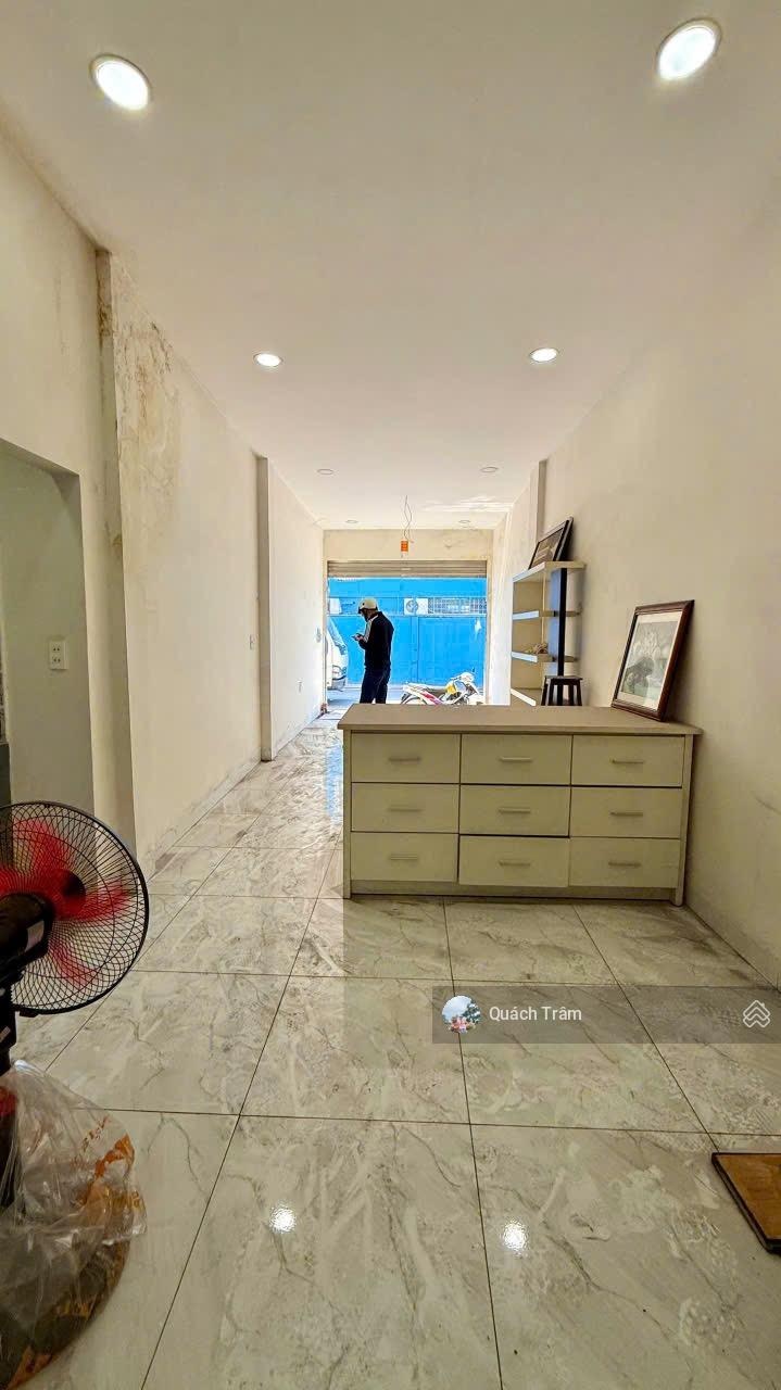 Bán nhà Mặt tiền Phạm Phú Thứ, 6,9 tỷ, 40m2, khu VIP, cho nguồn thu thuê ổn định 500 triệu/nam