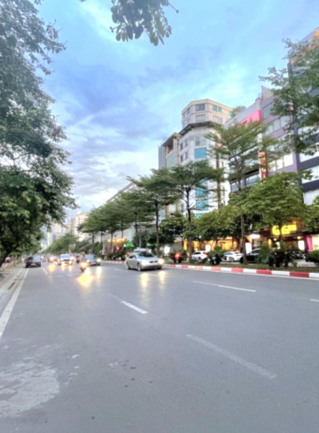 Bán nhà mặt phố Trần Thái Tông 155m2, 9 tầng giá: 68 tỷ. Cầu Giấy