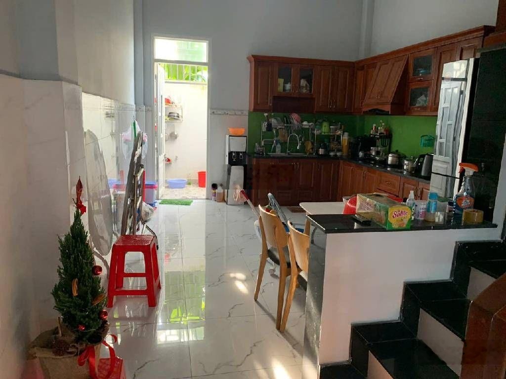 Gần mặt tiền hà huy giáp - quận 12 - 4 tầng - 4x17 - đường 6m thông - nhỉnh 5 tỷ