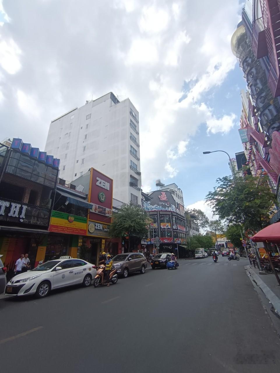 Bán gấp nhà hẻm 9m Lê Văn Sỹ P14 Q3 thông Trường Sa DT 4.7x22m, 3 tầng TN 40tr giá 14.9 tỷ TL