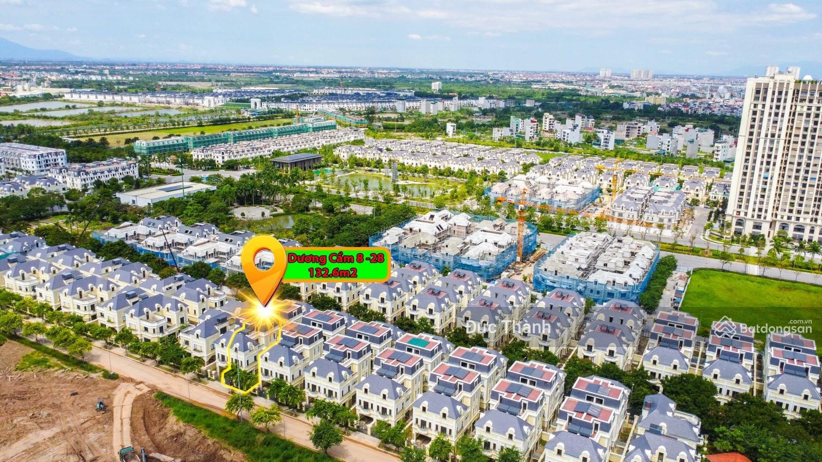 Em bán căn song lập Dương Cầm 8 132m2 có hầm. Chủ thiện chí bán giá 2x tỷ cực tốt, hướng Đông Nam