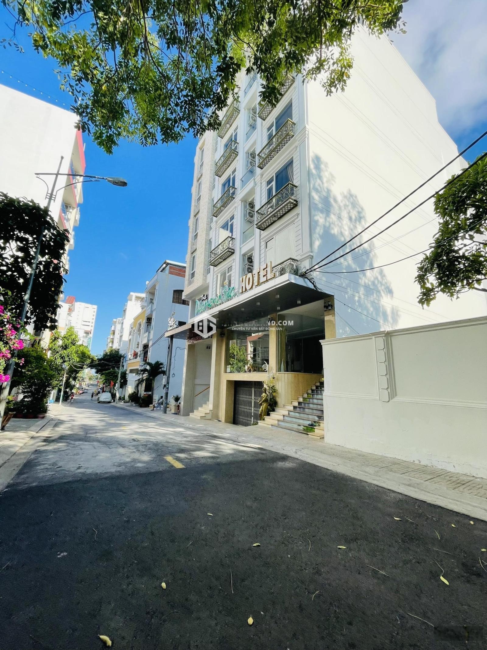 Bán lô đất đẹp góc 2 mặt tiền xây khách sạn 7 tầng mặt tiền Phan Văn Trị Bãi Sau Vũng Tàu