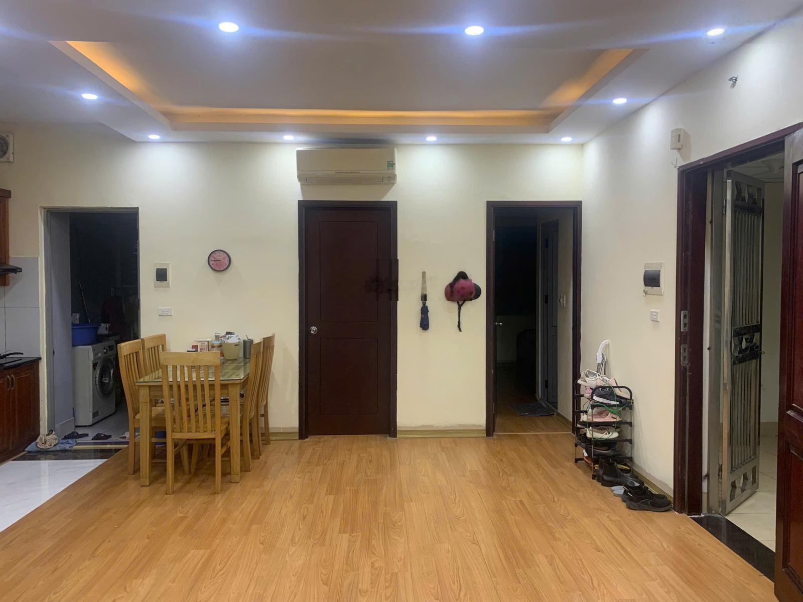 BÁN GẤP Căn hộ 70m 2PN 2wc - Tòa 19T Hộ khẩu Kiến Hưng HÀ ĐÔNG - Giá chỉ 3.x tỷ - Lh 0838691111