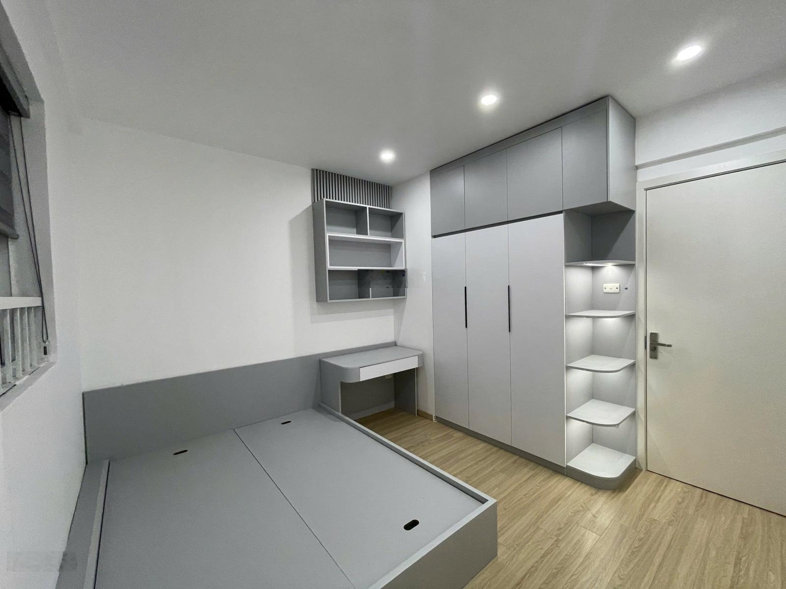 Cho thuê căn hộ chung cư Nam Trung Yên, Cầu Giấy 65m2 2PN 2WC full đồ