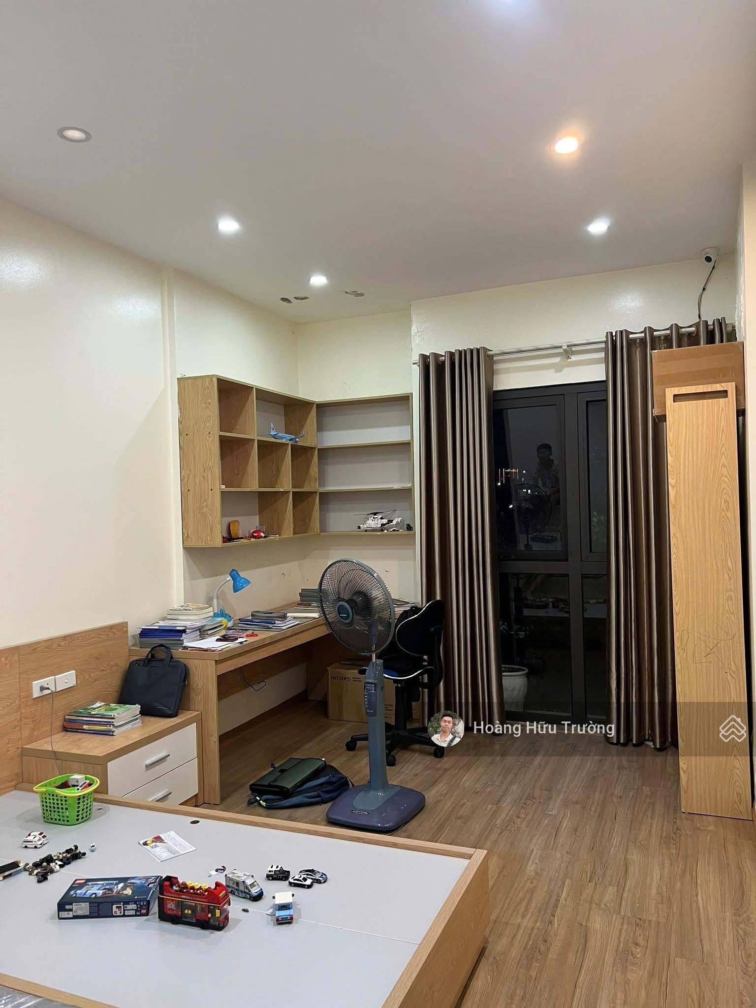 Bán nhà phân lô Phạm Tuấn Tài - Cầu Giấy. DT 50m2 6 tầng - Ô tô tránh - Kinh doanh