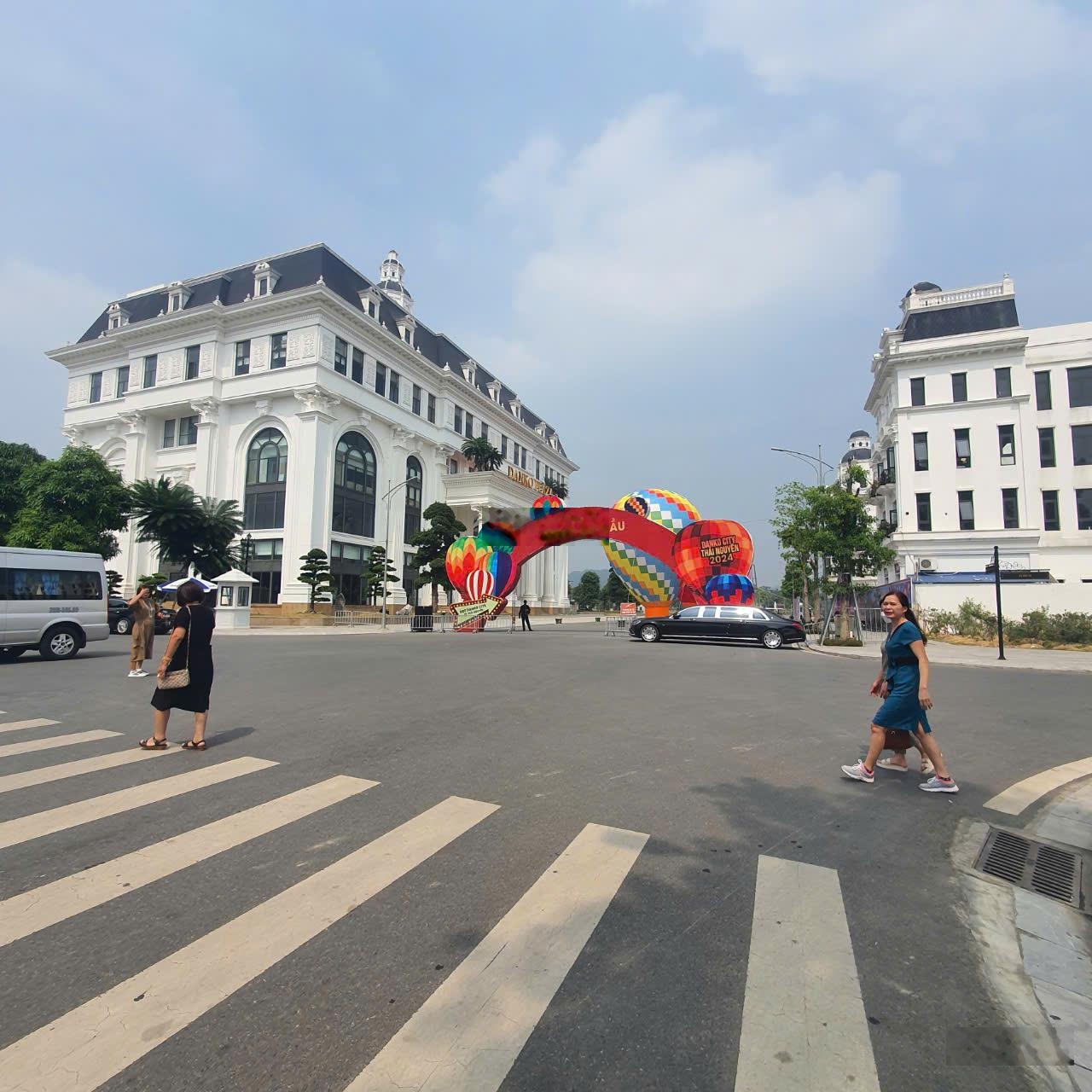 Bán lô đất view hồ tại KĐT Danko City- Thái Nguyên, 3,4 tỷ, 96m2, mặt tiền 6m, sổ sang tên ngay.