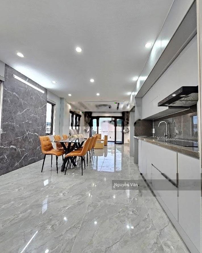 Bán gấp - tđc thanh am -12ty-56m2- 6 tâng - thang máy - full nội thất-kinh doanh sầm uất.
