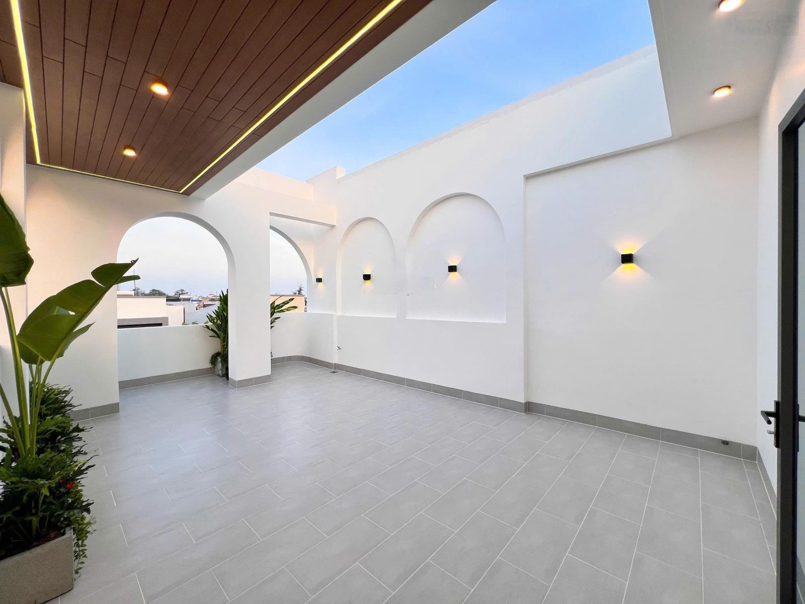 Ô tô ngủ nhà khu vip phan đăng lưu, nhà 5 tầng phú nhuận , 52m² (5x10.3), hẻm nhựa 8m, chỉ 13.5 tỷ