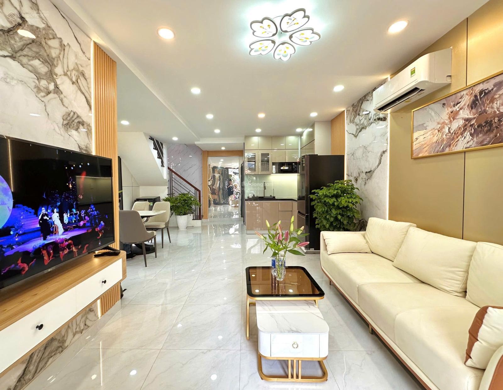 Bán nhà hẻm xe hơi đường Tân Hòa Đông, Q6, DT 10,5x13m, KC 2 lầu, giá 8,6 tỷ