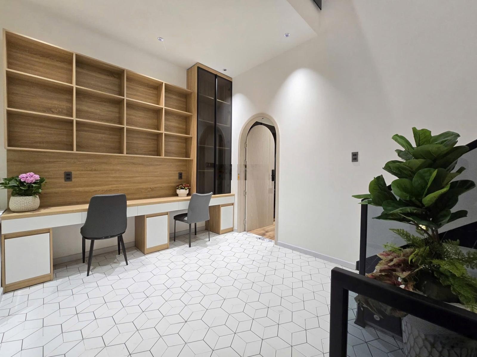 Bán Nhà mặt phố 3 tầng vip tại Dương Bích Liên gần biển, p.Thanh Khê, Đà Nẵng giá hơn 9 tỷ