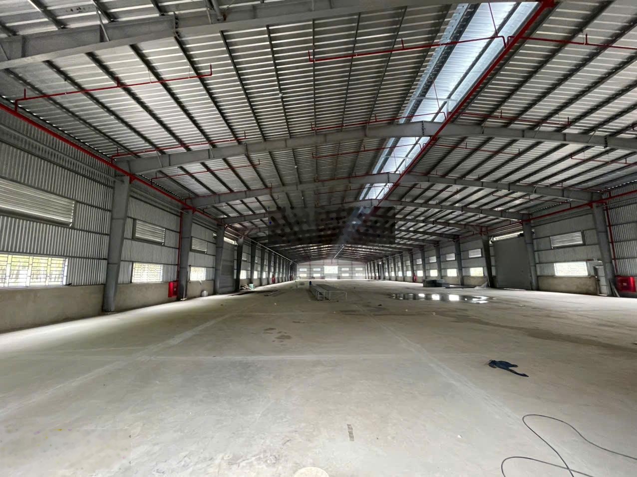 Cho thuê 4.000m2 nhà xưởng mới tại Bến Cát Bình Dương PCCC tự động