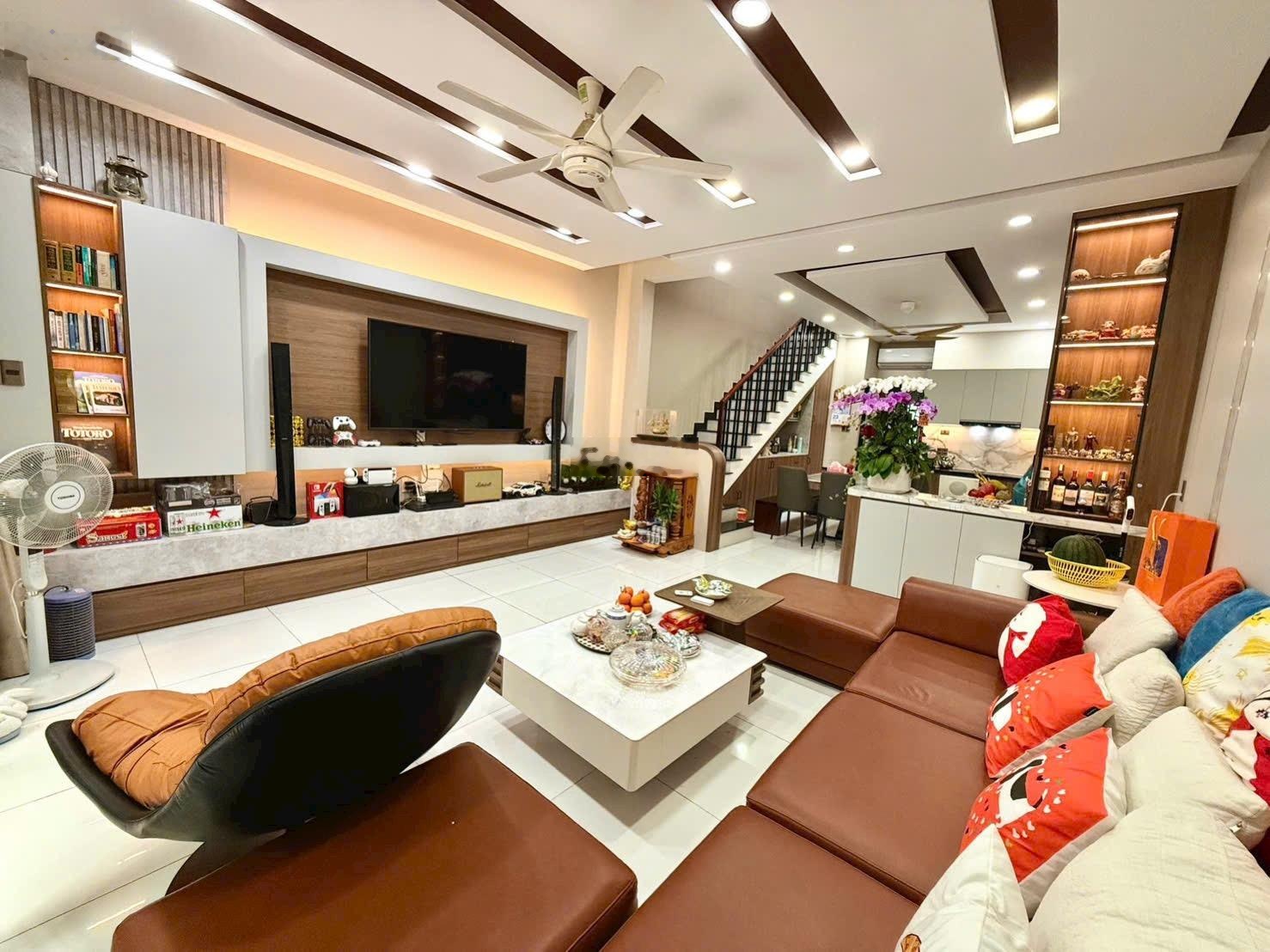 Bán Nhà Khu Đô Thị Hà Quang 1, Đã Có Sổ Hồng, DT: 100m2, Đầy Đủ Nội Thất. LH: 0901300194