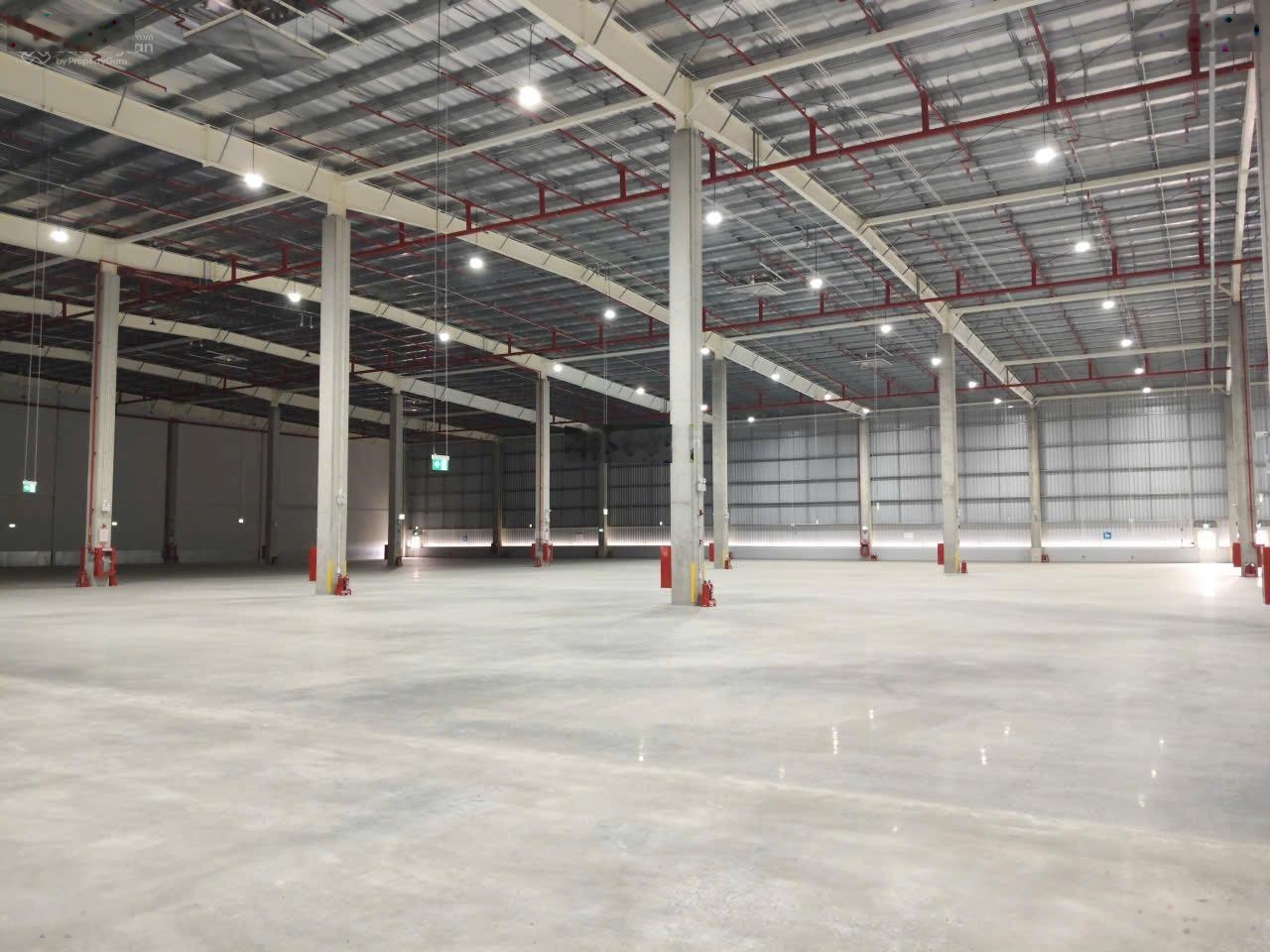 Bán - CT - nhà xưởng đang xây dựng đang hoàn thiện - Tân uyên