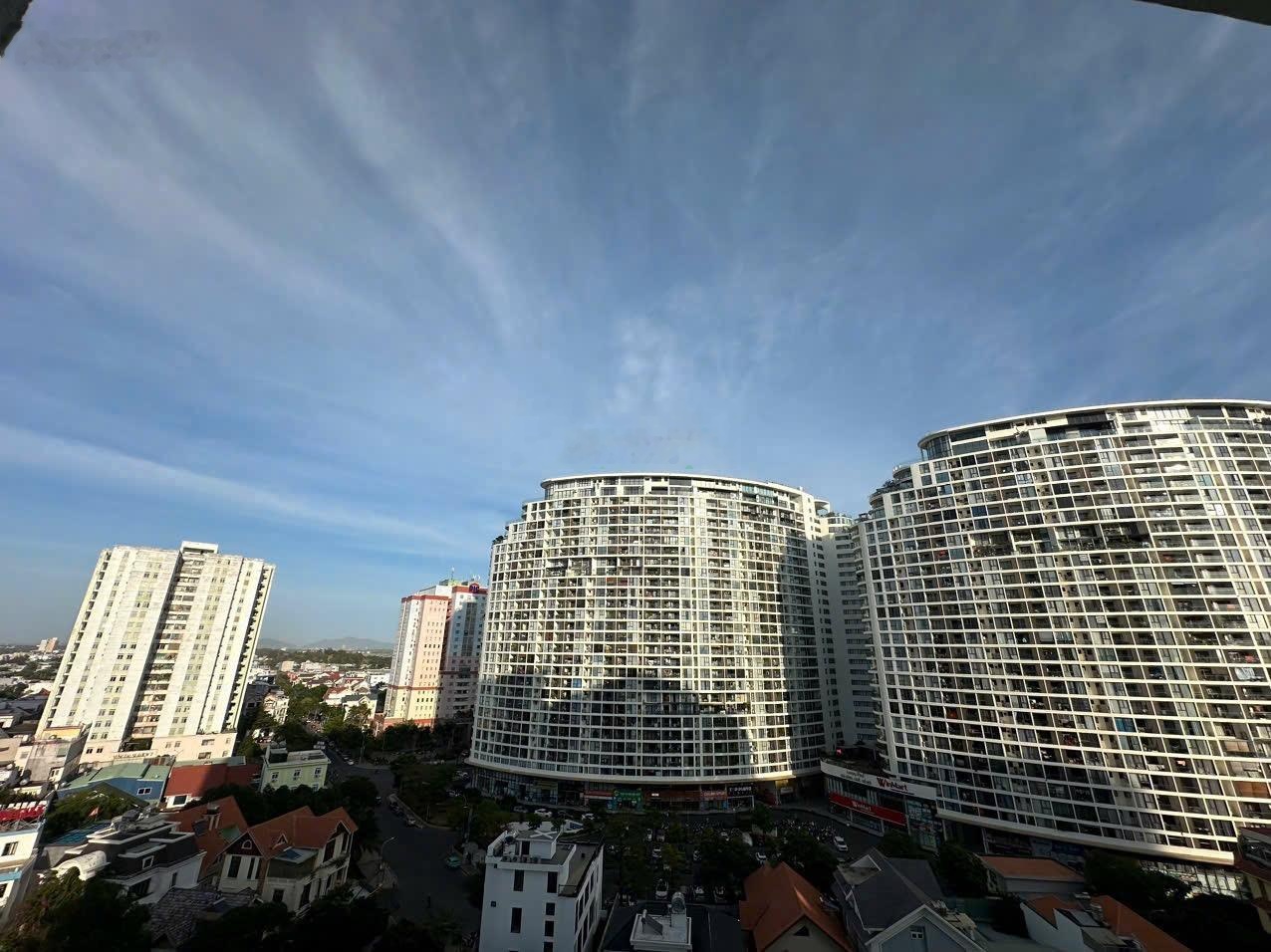 Bán căn hộ chung cư dic phoenix vũng tàu 2 phòng ngủ giá 3tỷ5. lh 0929968986