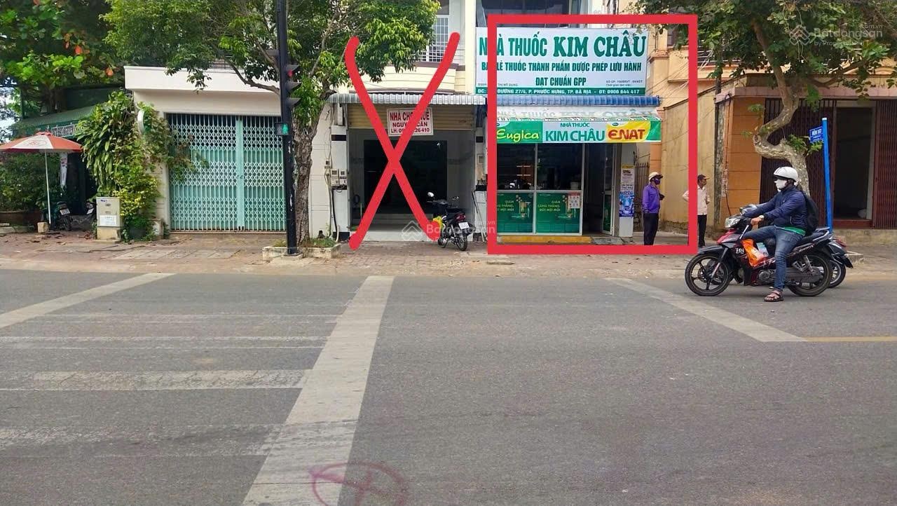 Cho thuê mặt tiền tầng trệt 4,5x25m ngay đèn xanh đỏ dân cư đông đúc