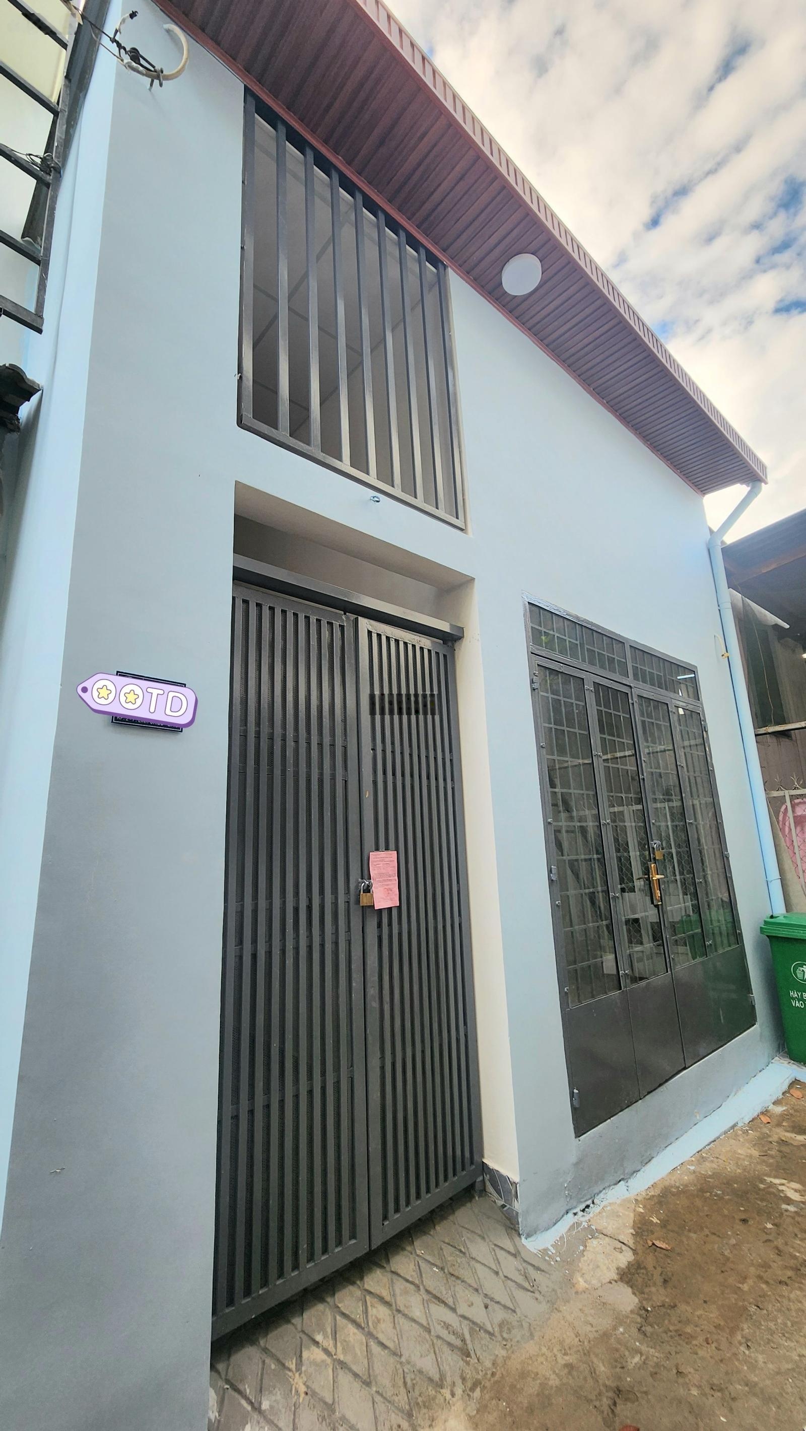 Giá siêu hời_nhà mới _63m2_ chương dương, linh chiểu_ nhỉnh 4 tỷ