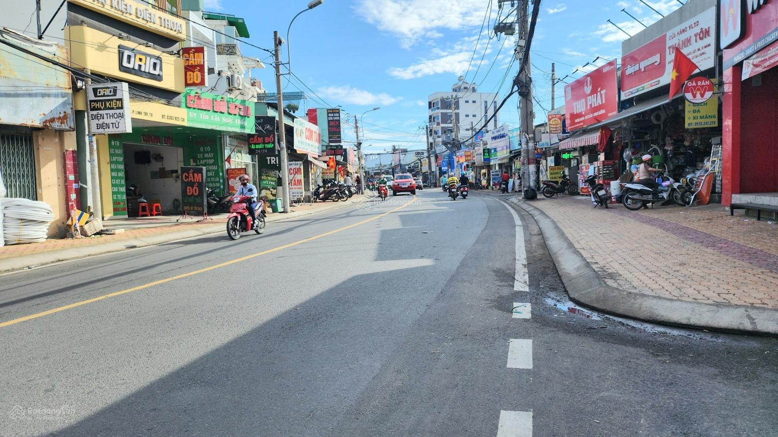 Nhà 2 tầng, giảm về 5 tỷ, 39m2, xe hơi tới nhà trung tâm Linh Chiểu, Kha Vạn Cân