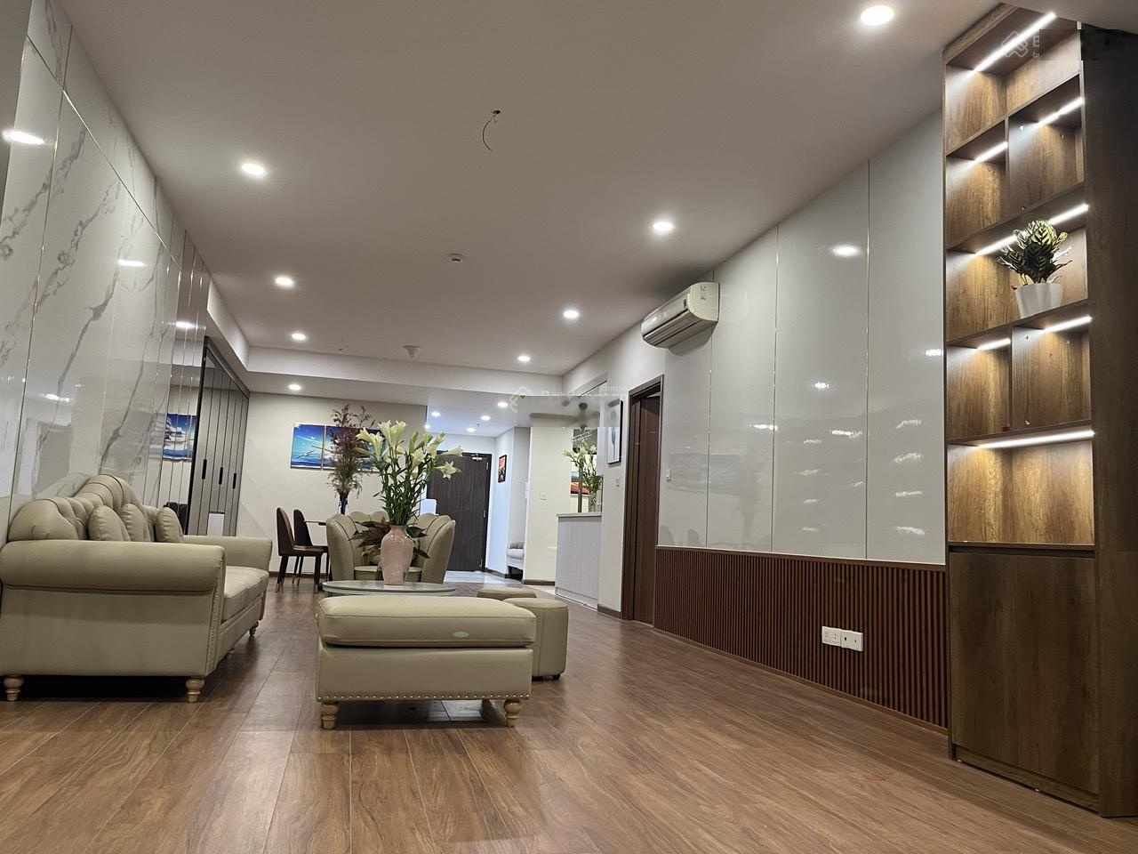 Cho thuê Căn 3 ngủ tại discovery - cầu giấy giá 23tr tháng nội thất full mới ,có slot oto