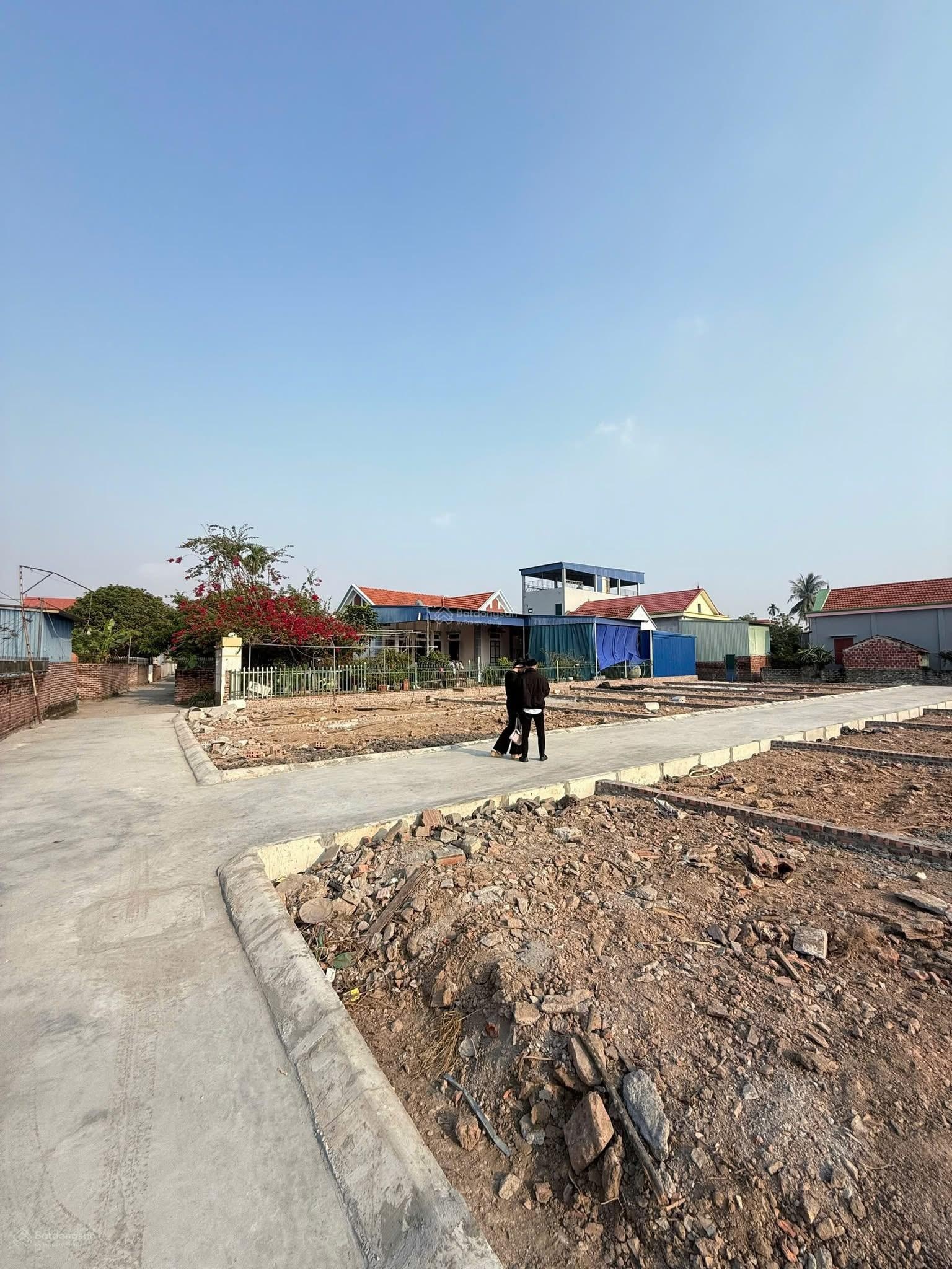 Bán 21 lô đất tại Lập Lễ ( gần Khu Đấu Giá Lập Lễ ) . Giá f0 . LH : 0936706996