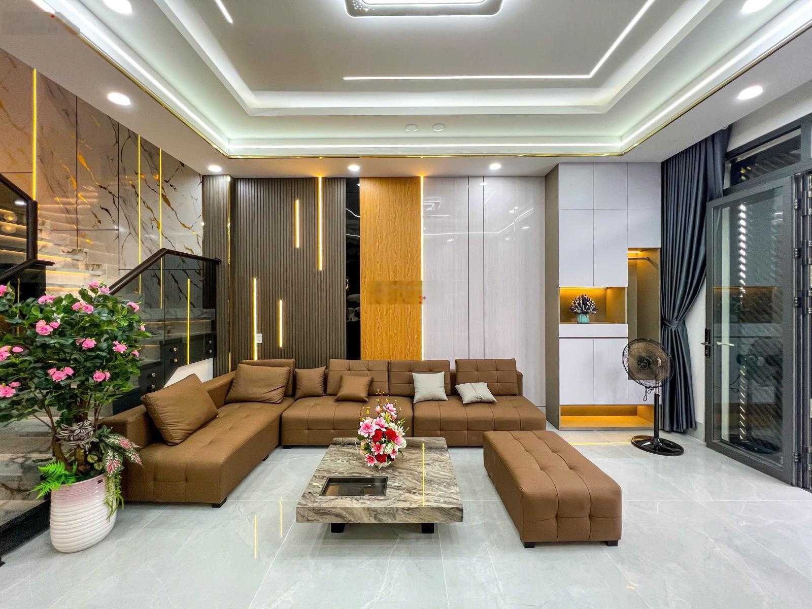 Nhà phố Luxury trục chính Đường D13 - KDC Hồng Loan, P. Cái Răng, nội thất cao cấp