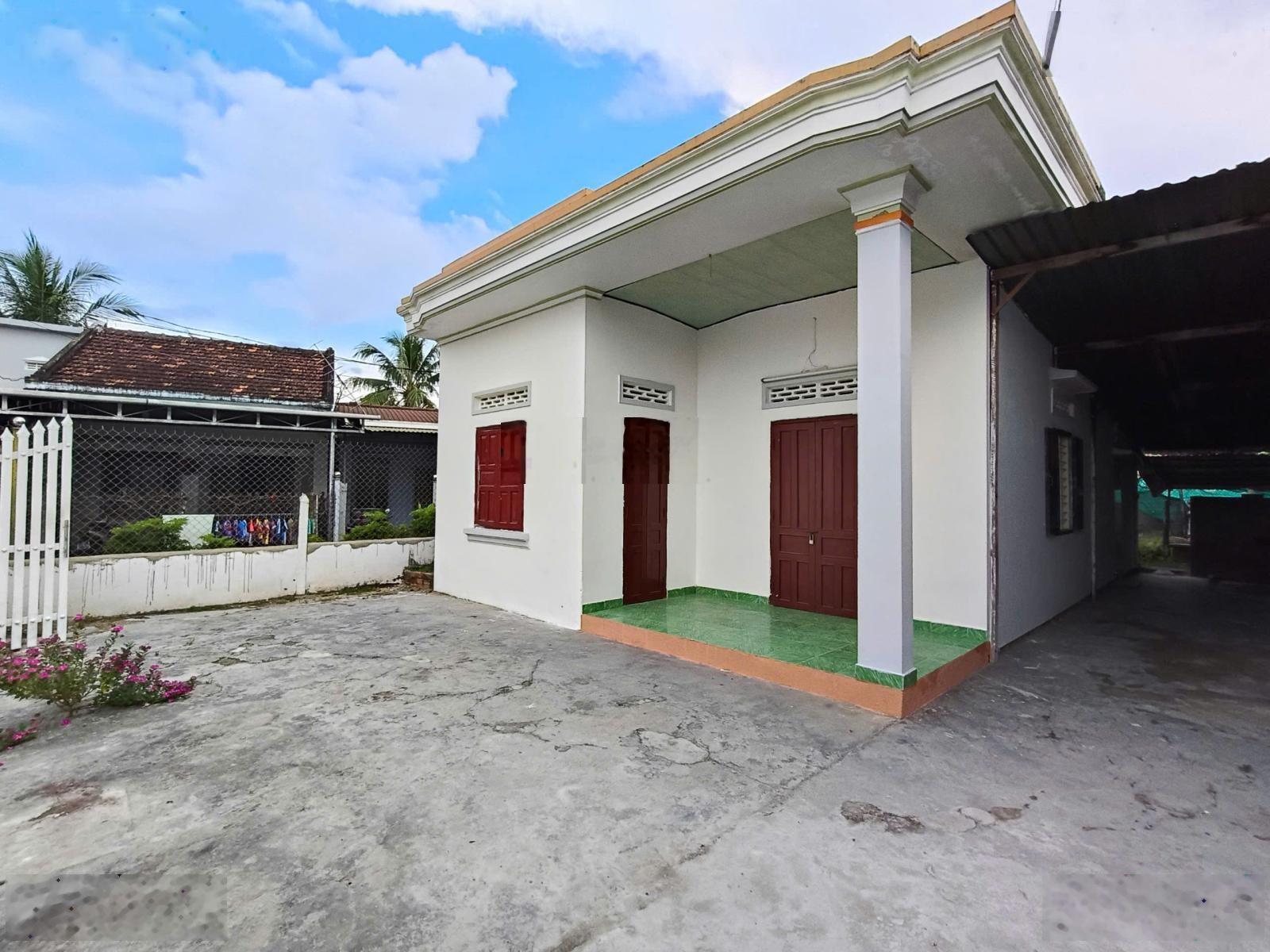 Bán đất tặng nhà cấp 4 còn ở tốt tại thôn trung 1 Diên Điền