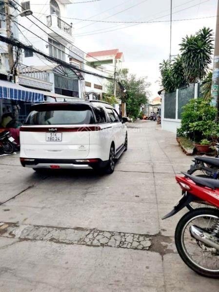 Nhà lê văn quới - đường 8m - gần hương lộ 2 - bốn xã - (4.7x18m)- 90m2 - 3pn chỉ: 7.35tỷ