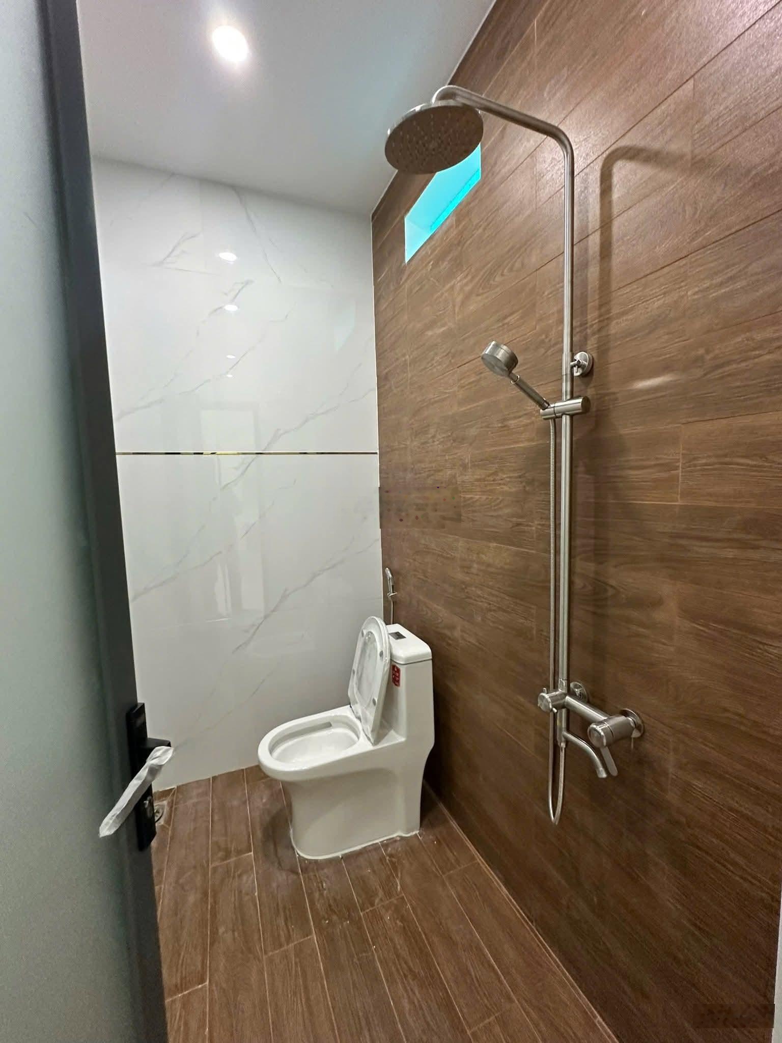 Nhà mới đầy đủ nội thất tại xã long hải,tphcm (phước lâm củ).cách biển 100m.