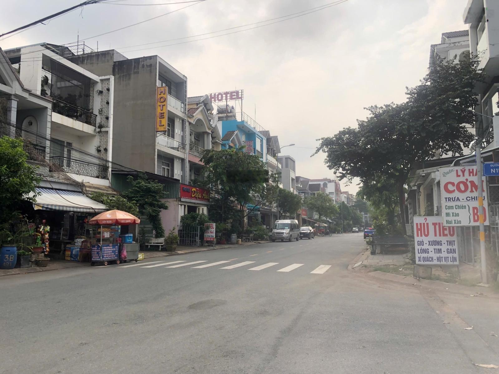 Cho thuê nhà mặt tiền Đường 494 - Lê Văn Việt - P. Tăng Nhơn Phú A - Quận 9. Kinh doanh sầm uất