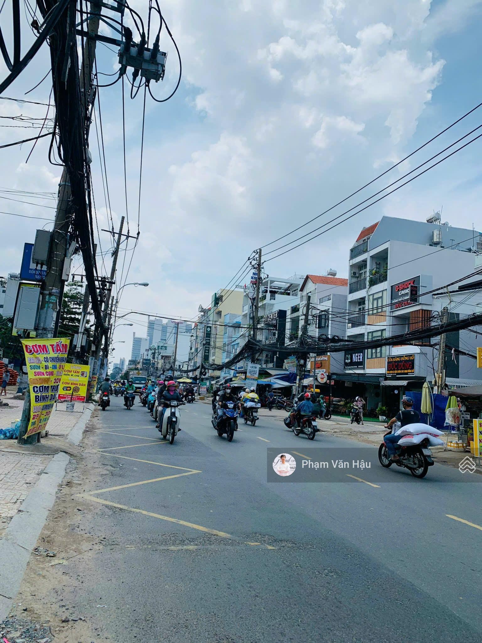 Siêu phẩm mặt tiền giá tốt đầu tư, nhà mặt tiền Đường Cách Mạng Tháng Tám, P10,Q3, giá chỉ 296tr/m2