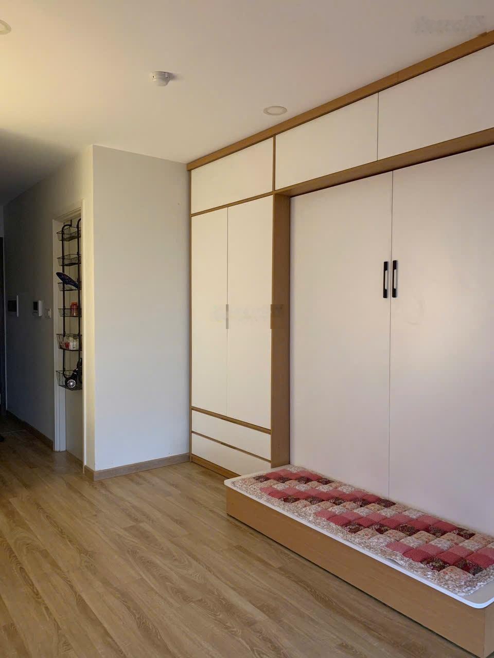 Cho thuê căn hộ 1PN 33m2 tại Sunrise Riverside, 10 triệu VND