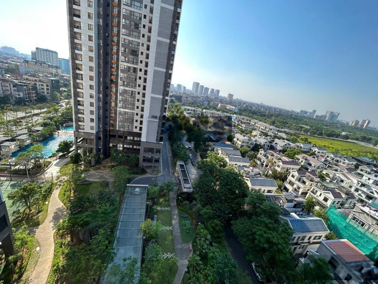 Bán chung cư Starlake Tây Hồ Tây GĐ2 mặt đường Võ Chí Công 48m2 giá từ 8.5 tỷ full nội thất