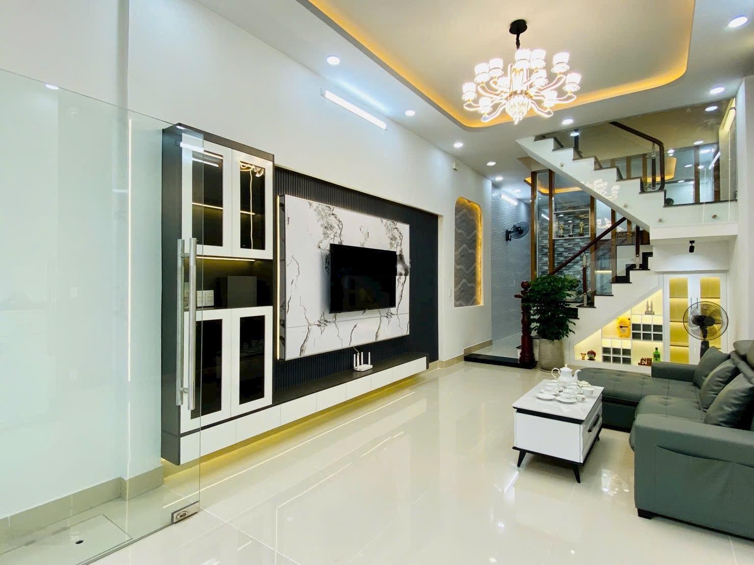 Bán căn nhà phạm văn chiêu phường 14 (củ) -mới paht- 50.1m -3lầu hẻm 4m, gần đường lớn 40m,?