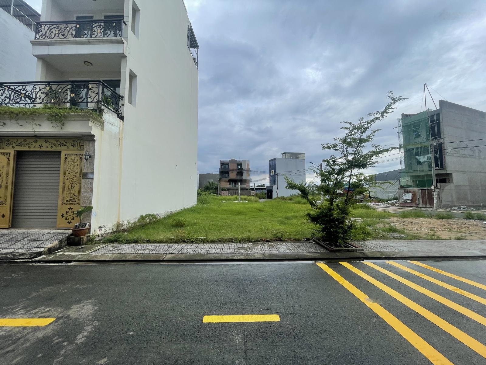 6 tỷ, Chính chủ gửi bán lô đất 1/ Liên Phường hạ tầng đẹp