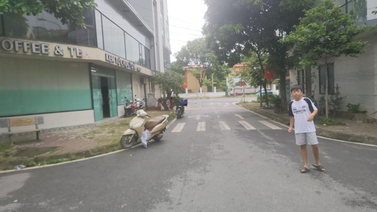 Siêu phẩm. LÔ GÓC, p/lô , ô tô tránh tại Như Quỳnh, Hưng Yên