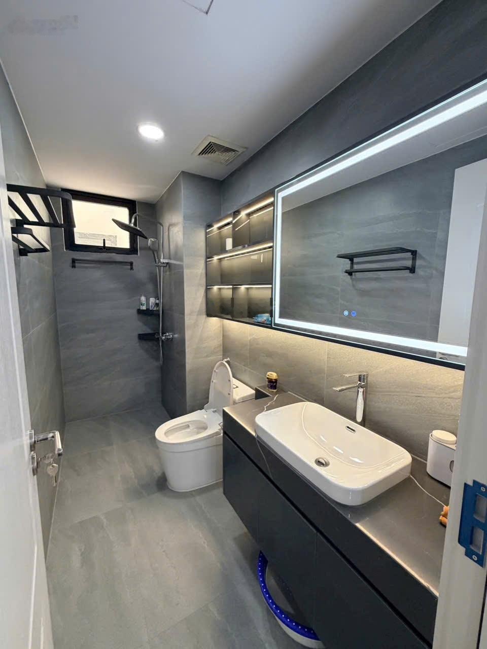 Cho thuê CH 3PN 104m², Full nội thất, vào ở ngay tại Iris Garden, Rẻ nhất thị trường, LH:0372370697