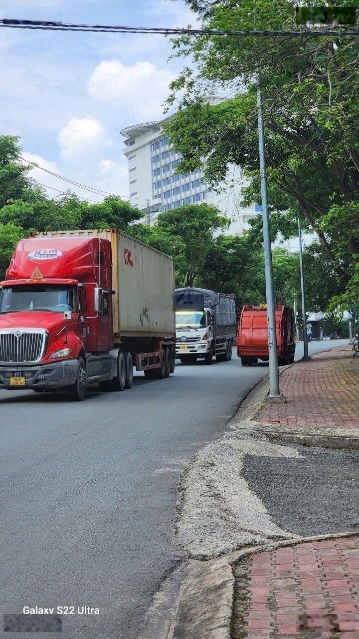 Đất đẹp nè khách ơi mặt tiền Dx 078 Định Hoà gần Bệnh Viện 1500 giường DT 5x35=175.6m2 thổ cư 60m2