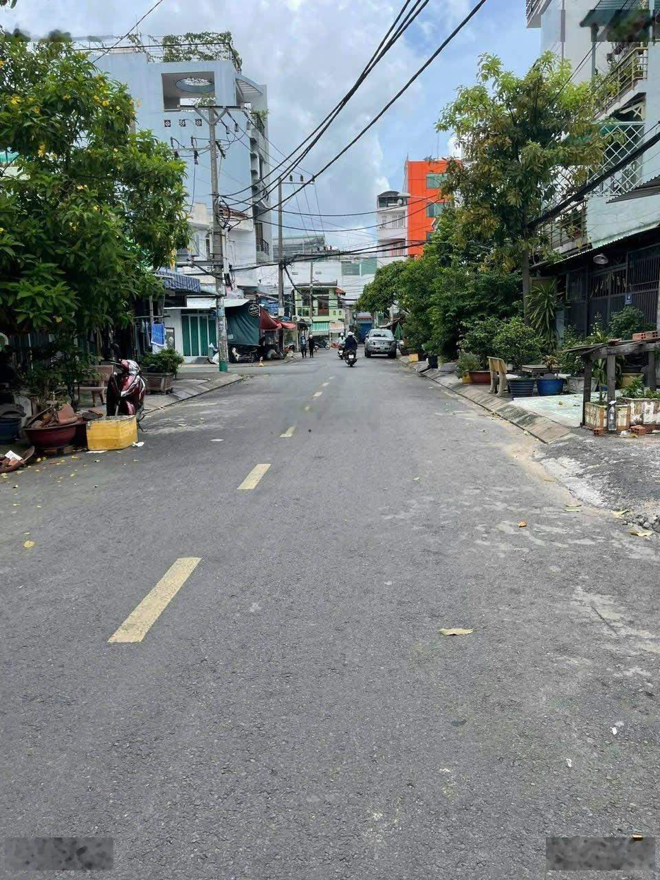 MT Nguyễn Quang Diêu chợ Tân hương, Tân Phú ĐT:4.7m x 26m NH 5m . 120m xây đủ giá 13 tỷ