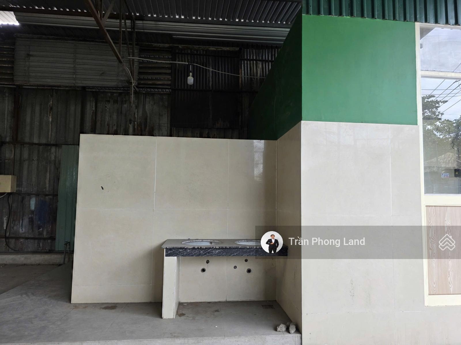 Chính chủ cho thuê nhà mặt tiền 504 Quốc Lộ 13, P. Hiệp Bình Phước, Thủ Đức, 600m2, 0908140491