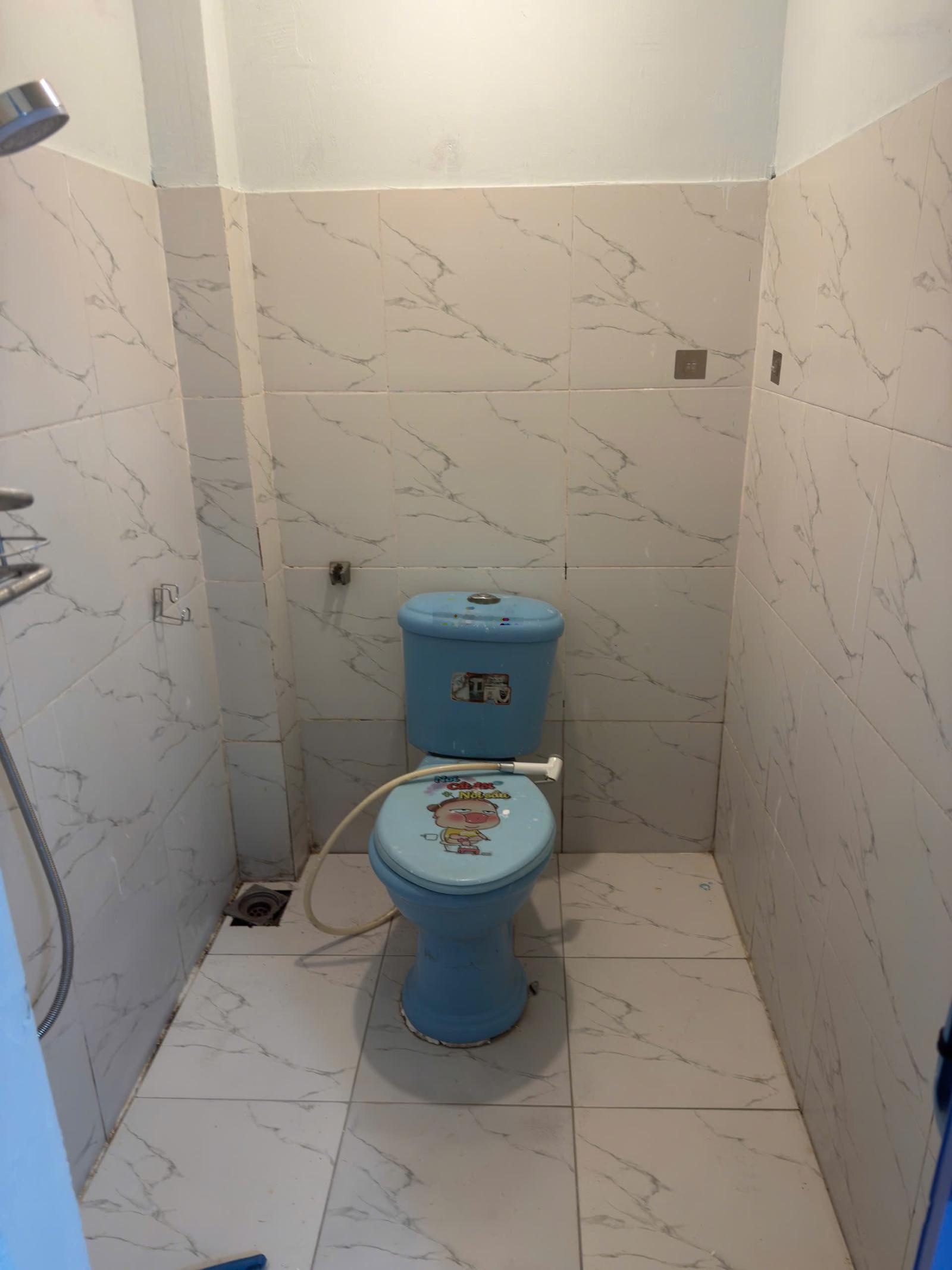 Cho thuê kiot triệu kinh doanh 606 hiệp bình Phước thủ Đức 4,5 triệu 1 phòng đường 7m