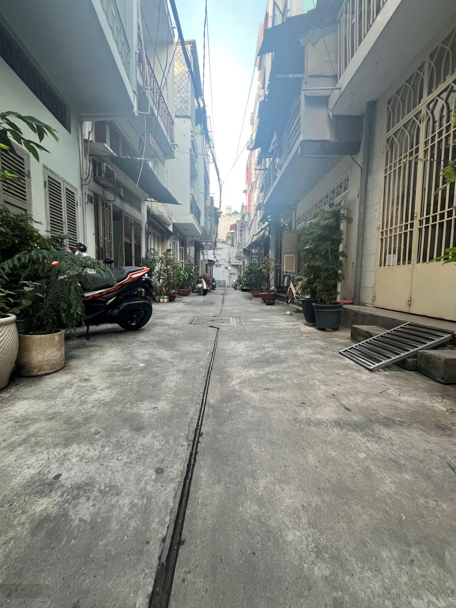 Chủ nhiệt bán nhà sát HXH Lê Văn Sỹ, 26m2*5 tầng, 4PN chỉ nhỉnh 7tỷ