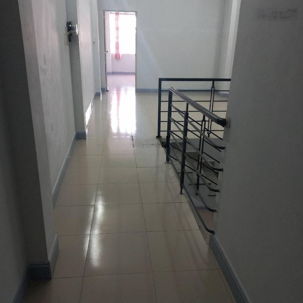 Nhà chính chủ hẻm xe hoi đường dương bá trạc quận 8 nhỉnh 9 tỷ