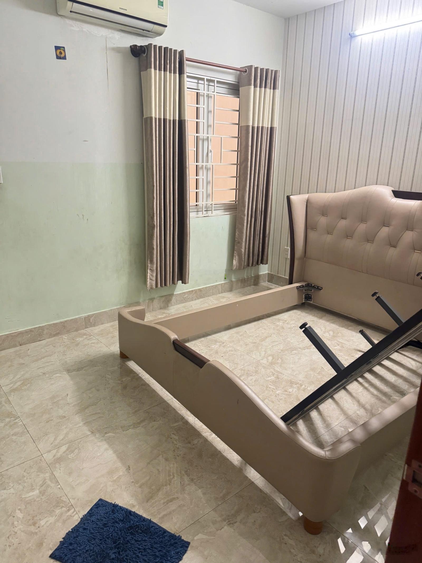 Cho thuê nhà đẹp kdc vạn Xuân Đường số 7 Tam Bình 3PN 3WC, đường xe tải rộng, có máy lạnh,