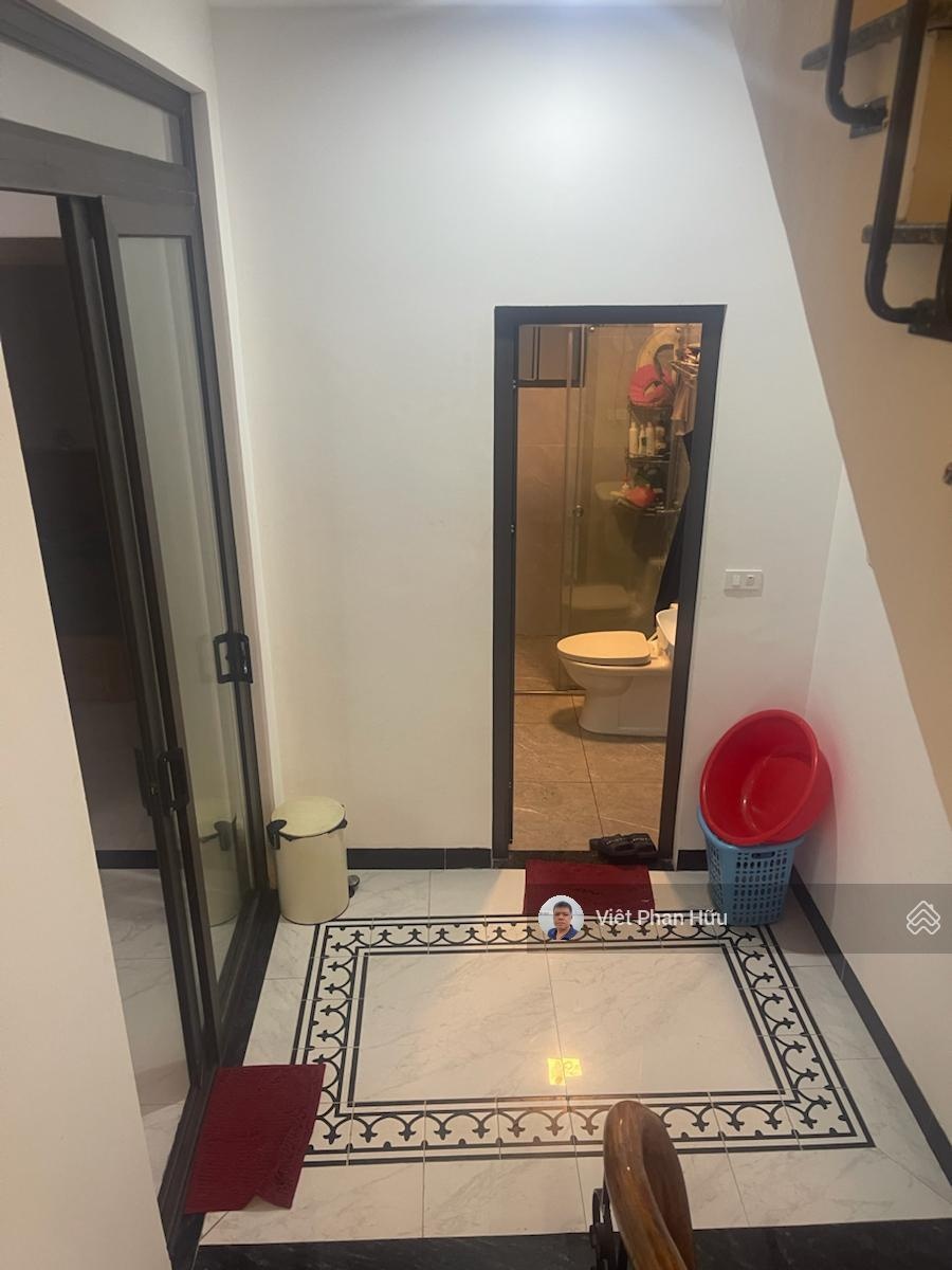 Nhà đẹp ở ngay gần phố Đội Cấn, ô tô đỗ gần, dt 40m2*5T giá chào 11,5 tỷ