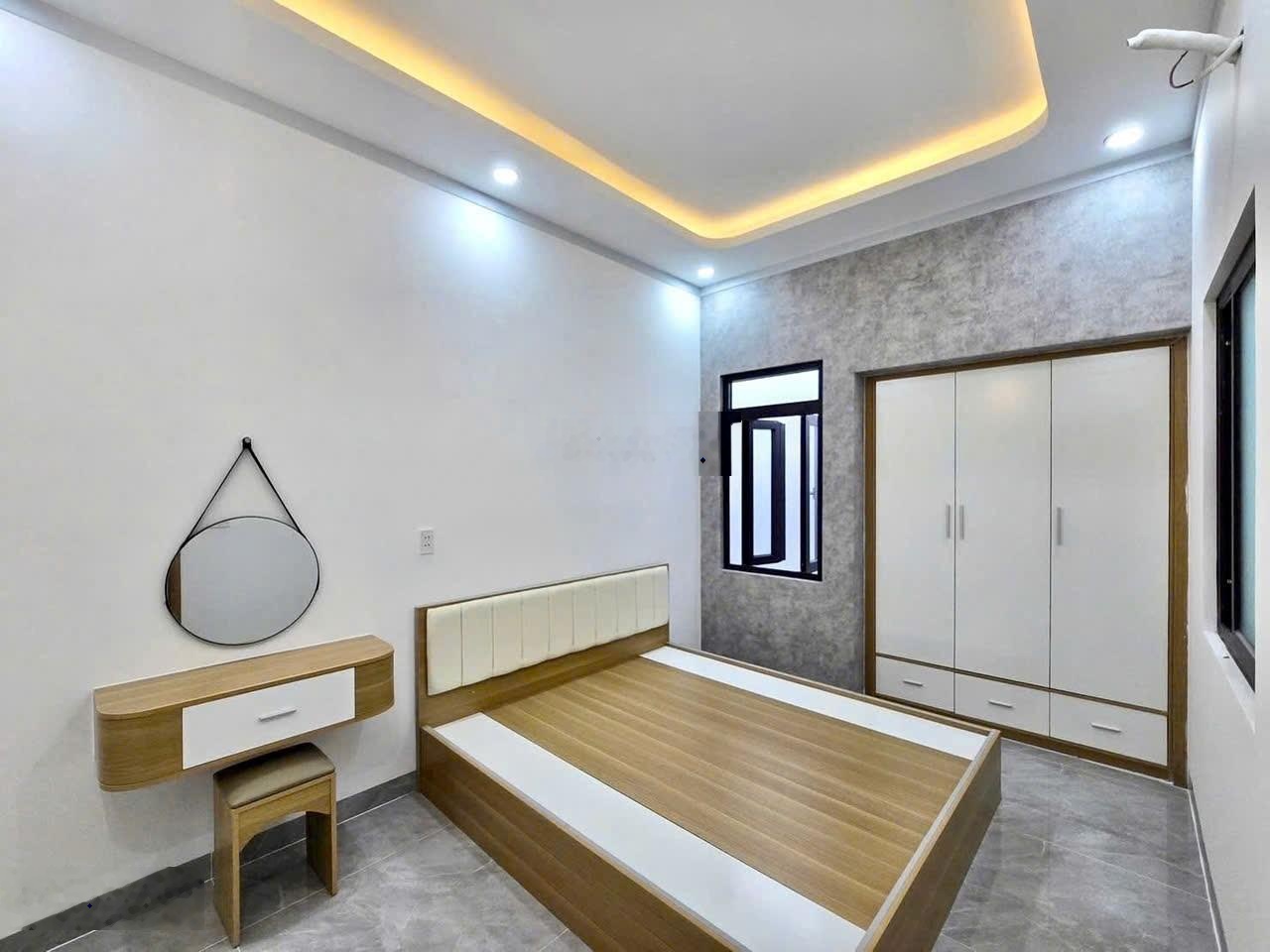 Nhà phố cao cấp đầy đủ nội thất, phường bửu hoà - biên hoà. nguyễn tri phương 1 sẹc 50m