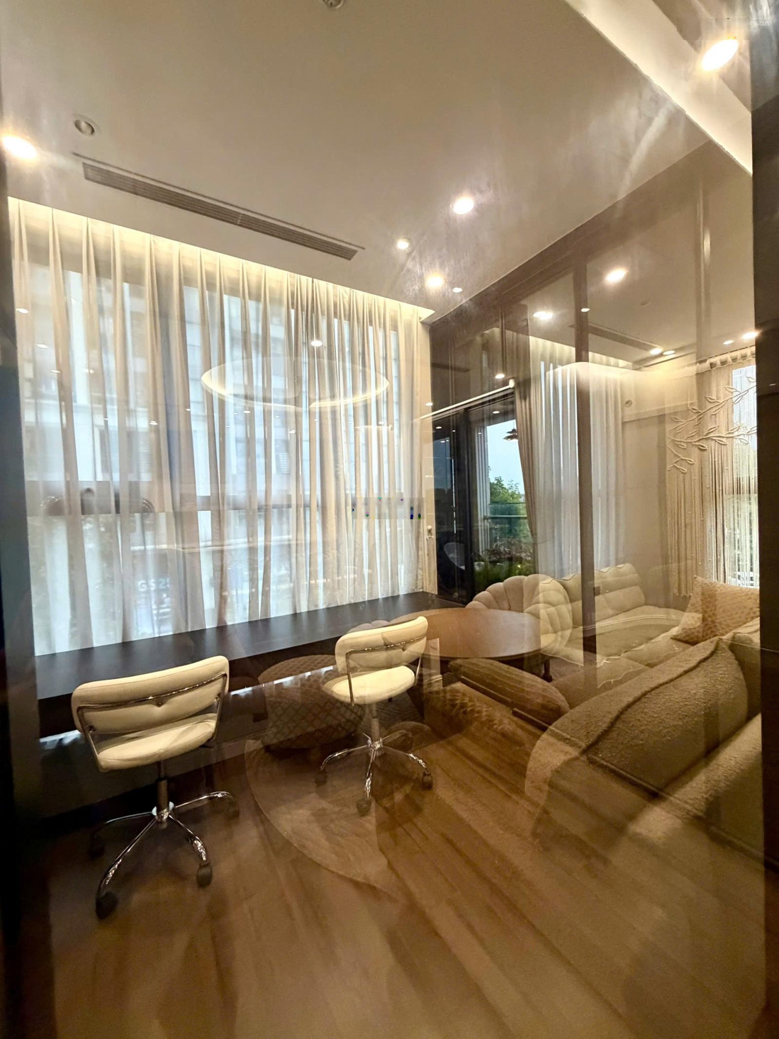 Cho thuê CH Góc view công viên khủng long 3PN2WC, 94m2 Vinhomes Symphony Riverside, 27 triệu VND