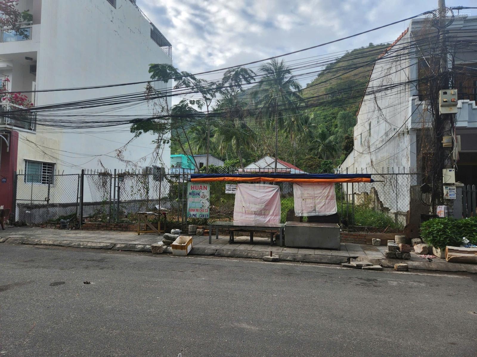 Bán nhanh Lô đất 438m2 ngang 15m ngay biển, đường dương hiến quyền, bắc nha trang, khánh hòa