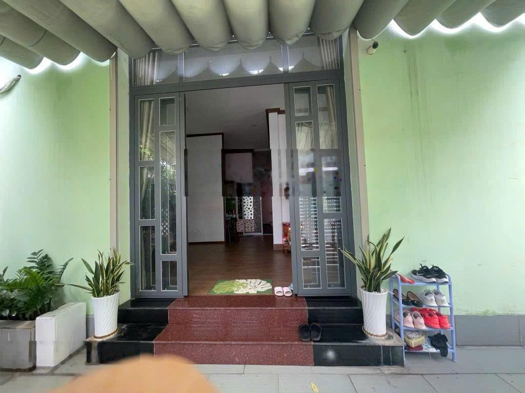 Bán Đất Tặng Nhà C4 Góc 2 MT - 140M2- Ngang 9m- Sát Phạm Văn Đồng- Đường Xe Hơi - 9.3 Tỷ