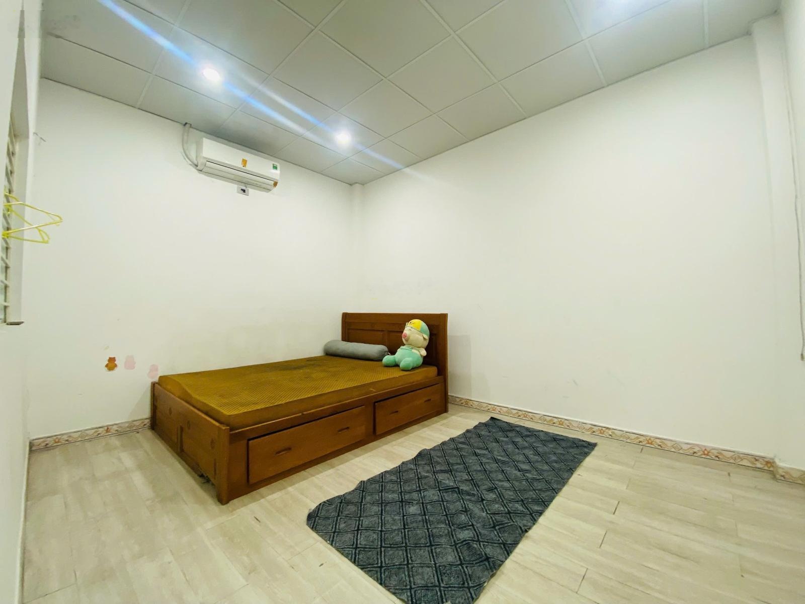 Bán nhà 2 tầng MT Thân Nhân Trung vị trí rất đẹp gần Điện Biên Phủ Hà Huy Tập