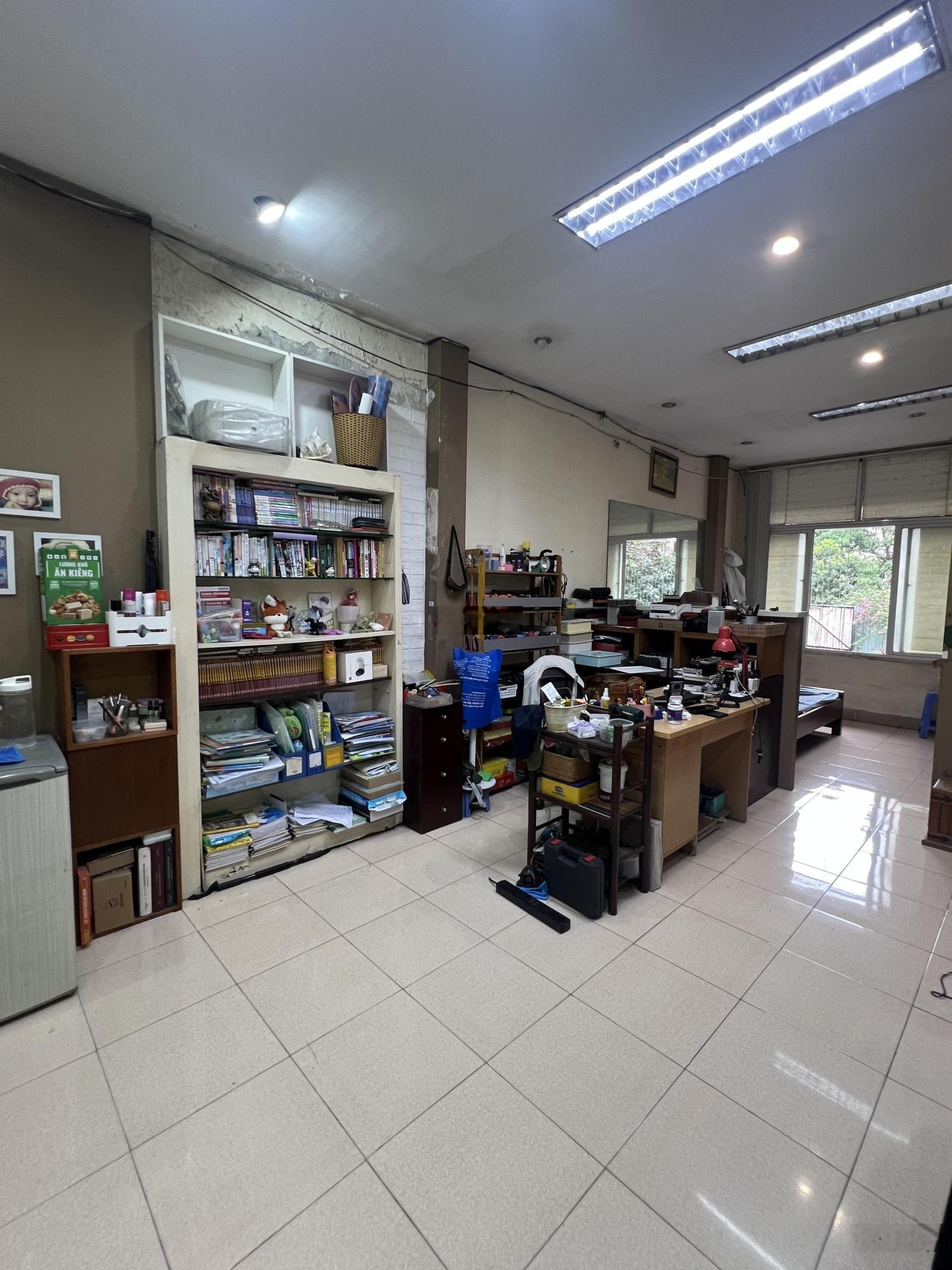 Chính chủ bán nhà mặt phố hàng chuối hoàn kiếm