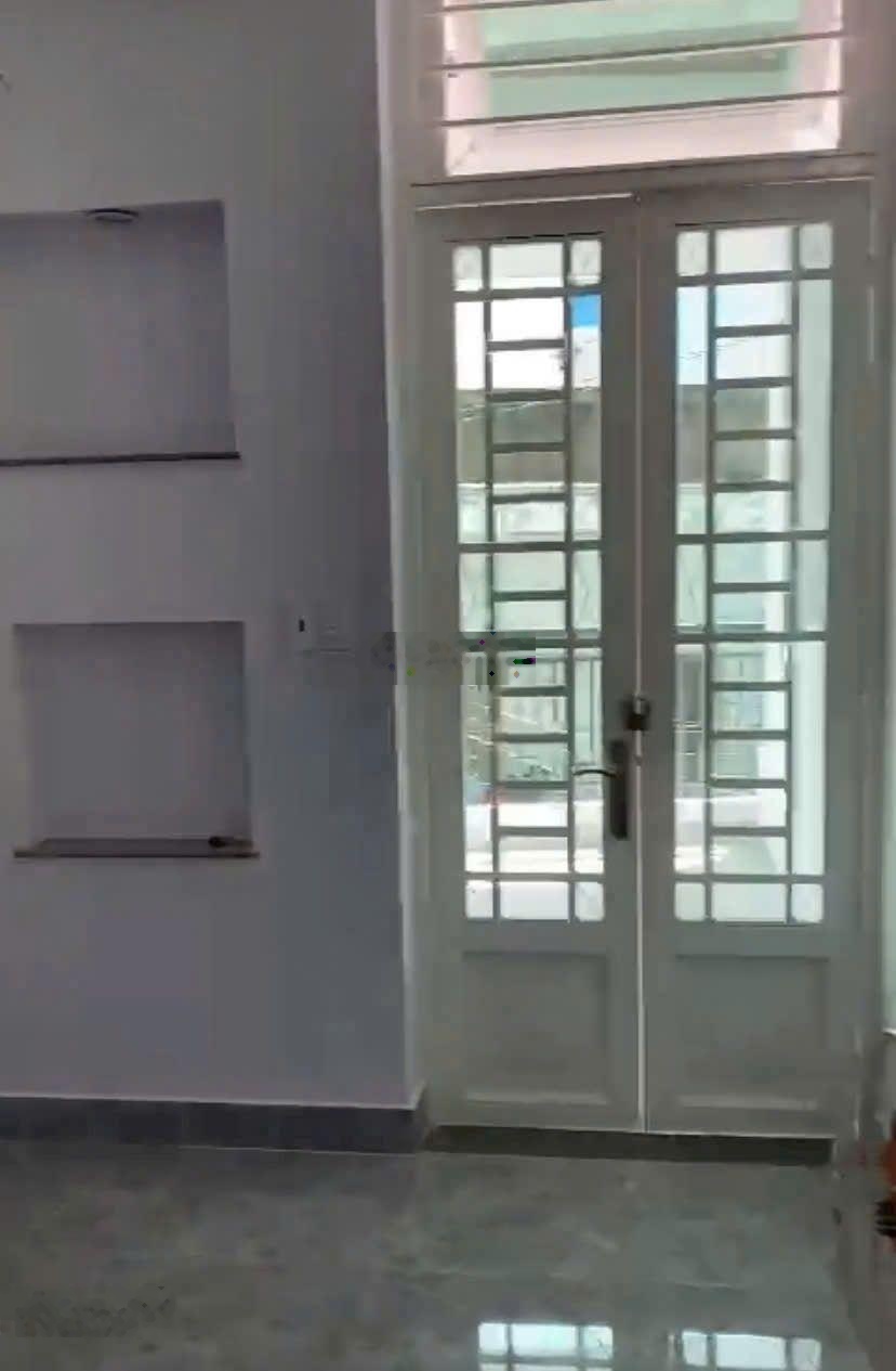 Bán nhà sạch đẹp hẻm 181 Âu Dương Lân P2 Q8